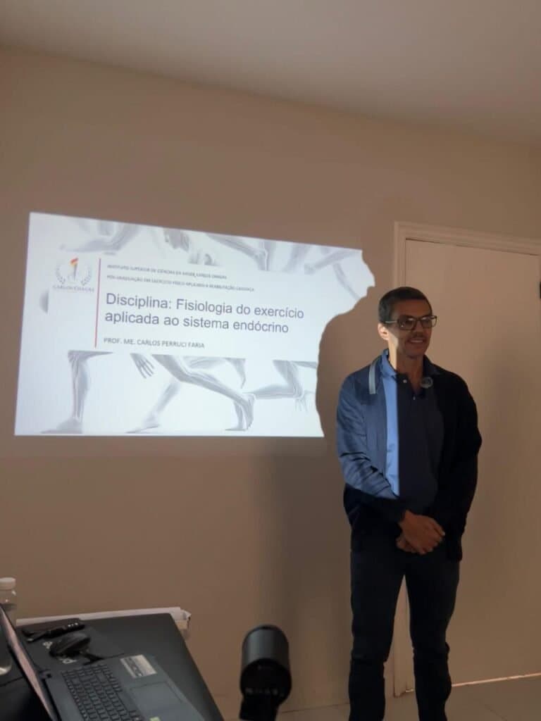 Foto de turma da pós-graduação em Reabilitação Cardíaca 3