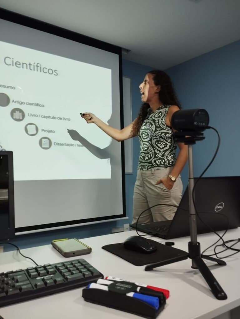 Foto de turma da pós-graduação em Reabilitação Cardíaca 7